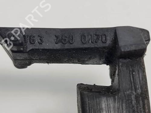 Venstre foran utvendig håndtak MERCEDES-BENZ M-CLASS (W163) ML 270 CDI (163.113) | BP6858082C128 