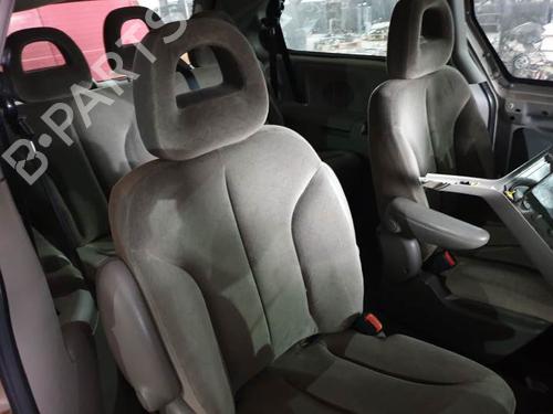 Venstre foran utvendig håndtak CHRYSLER VOYAGER IV (RG, RS) 3.3 | BP6844371C128 