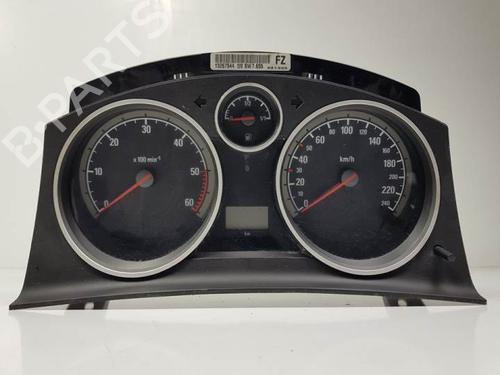 Used Instrument cluster OPEL ZAFIRA / ZAFIRA FAMILY B (A05) 1.9 CDTI (M75) (150 hp) 11570842