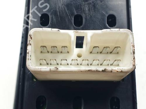 Left front window switch HYUNDAI MATRIX (FC) 1.5 CRDi | BP29554214I27 