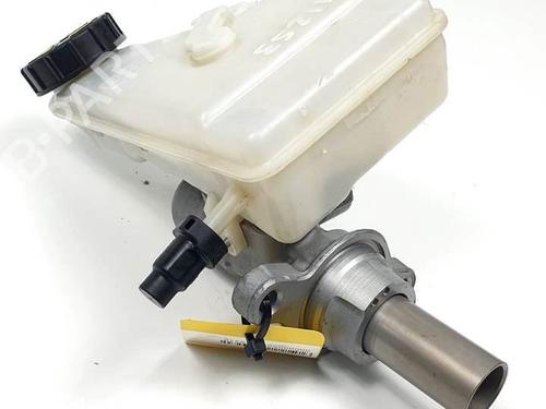 Used Brake master cylinder FORD FOCUS III 1.6 Ti (125 hp) 20200744