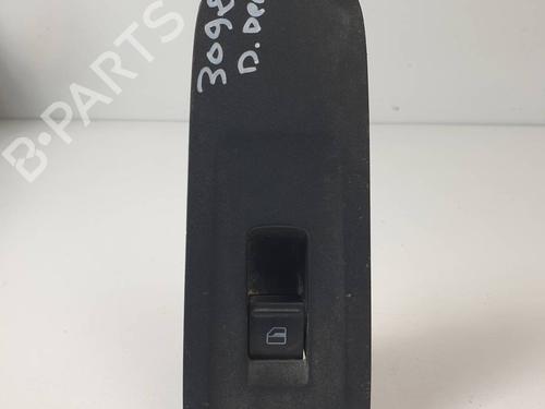 Used Right front window switch Right front window switch SKODA CITIGO (NF1) 1.0 (60 hp) 30586121 30586121