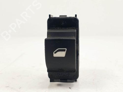Used Left rear window switch Left rear window switch CITROËN C3 III (SX) 1.2 VTi 82 (82 hp) 15084223 15084223