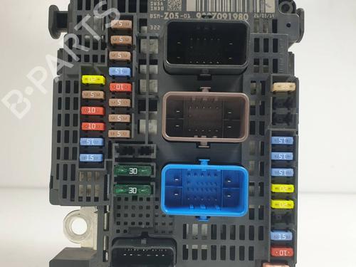 Used Fuse box Fuse box PEUGEOT 308 II (LB_, LP_, LW_, LH_, L3_) 2.0 BlueHDi 150 (150 hp) 31240607 31240607