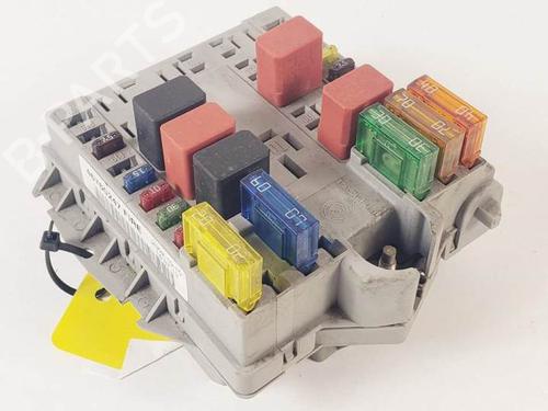 Used Fuse box FIAT PUNTO (188_) 1.2 60 (188.030, .050, .130, .150, .230, .250) (60 hp) 17808751