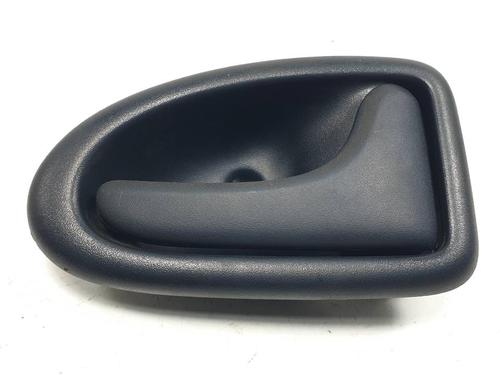 Poignée intérieure avant droite RENAULT CLIO II (BB_, CB_) 1.2 (BB0A, BB0F, BB10, BB1K, BB28, BB2D, BB2H, CB0A,... (58 hp) 29989890