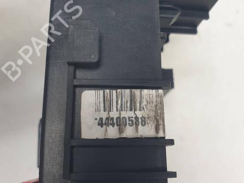 Fuse box VW EOS (1F7, 1F8) 2.0 TDI 16V | BP38231535E1 - Image 4