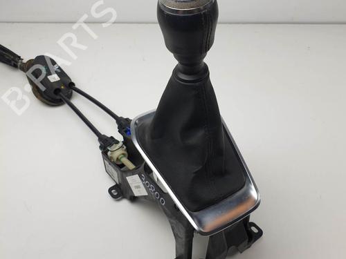Used Gear lever Gear lever RENAULT CAPTUR II (HF_) TCe 100 (HFMT) (101 hp) 27668008 27668008