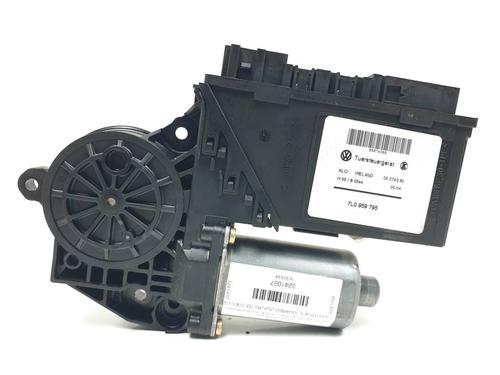 Motor do elevador de vidro trás esquerdo VW TOUAREG (7LA, 7L6, 7L7) 2.5 R5 TDI | BP29820454E23 