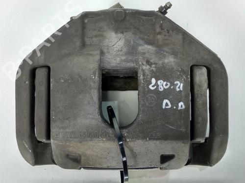 Used Right front brake caliper Right front brake caliper BMW 7 (E65, E66, E67) 730 d (218 hp) 11570377 11570377