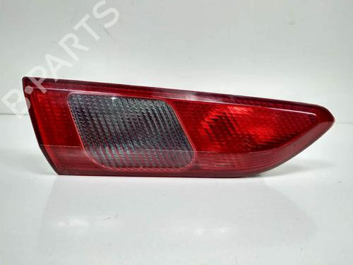 Used Right tailgate light Right tailgate light ALFA ROMEO 156 (932_) 1.6 16V T.SPARK (932.A4, 932.A4100) (120 hp) 8004738 8004738
