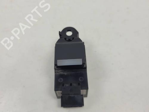 right-rear-window-switch-land-rover-range-rover-evoque-l551-2018-40175757 main image
