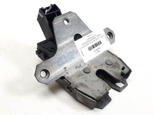 Tailgate lock LAND ROVER RANGE ROVER SPORT I (L320) 3.0 D 4x4 | BP27885467C101 