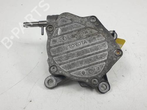 Used Vacuum pump TOYOTA RAV 4 III (_A3_) 2.2 D 4WD (ALA30_, ALA30R) (177 hp) 15075910