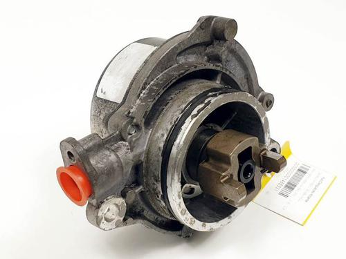 Used Vacuum pump BMW 3 (E90) 330 d (231 hp) 22424583