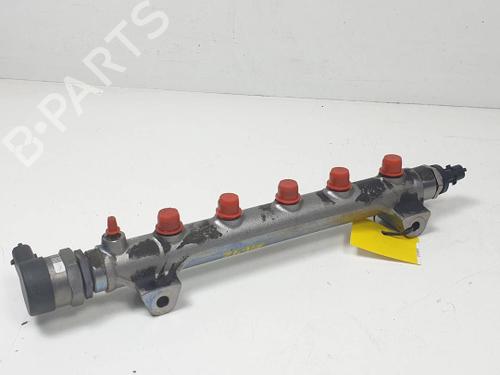 Used Injection rail Injection rail HYUNDAI SANTA FÉ II (CM) 2.2 CRDi GLS (150 hp) 40520745 40520745