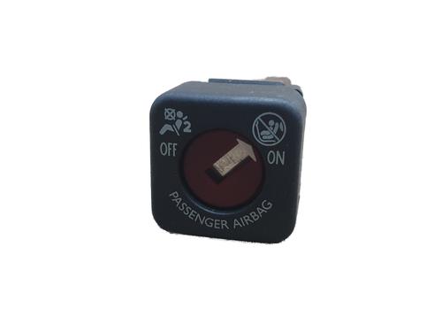 Used Switch Switch PEUGEOT 208 I (CA_, CC_) 1.2 PureTech 82 (82 hp) 36381010 36381010