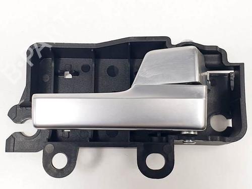 Used Front right interior door handle Front right interior door handle FORD FOCUS C-MAX (DM2) 2.0 TDCi (136 hp) 17545381 17545381