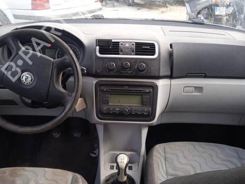 Electronic module SKODA ROOMSTER (5J7) 1.4 TDI | BP30450377M83 - Image 17