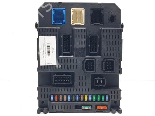 Used Fuse box PEUGEOT 207 CC (WD_) 1.6 16V (120 hp) 25887874
