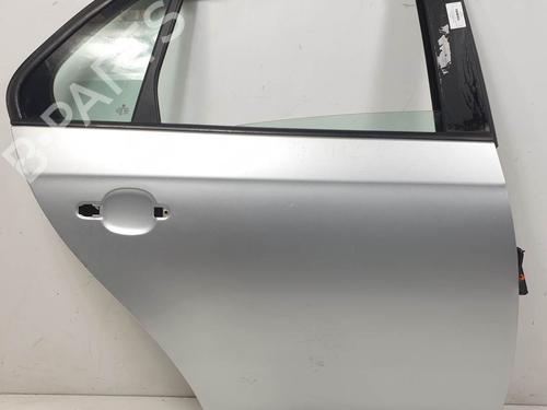 Used Right rear door Right rear door VW JETTA III (1K2) 1.9 TDI (105 hp) 40175296 40175296