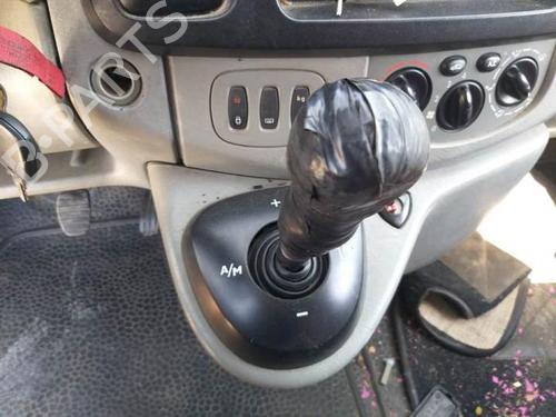 Left front door RENAULT TRAFIC II Bus (JL) 2.5 dCi 145 (JL0J) | BP29272085C2 