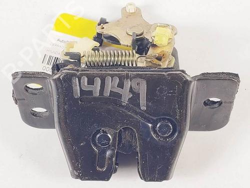 Used Tailgate lock Tailgate lock HYUNDAI TRAJET (FO) 2.0 CRDi (113 hp) 17715645 17715645