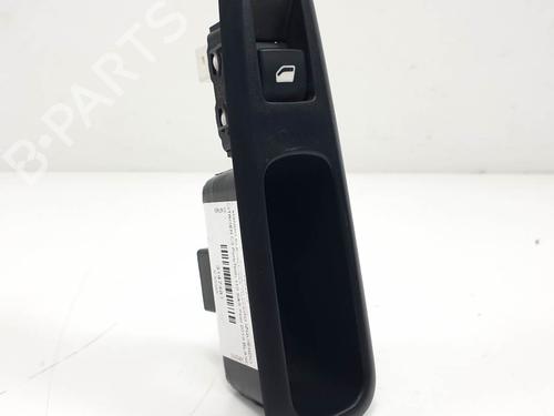 Used Left rear window switch Left rear window switch CITROËN C3 III (SX) 1.2 PURETECH 110 (110 hp) 28508202 28508202