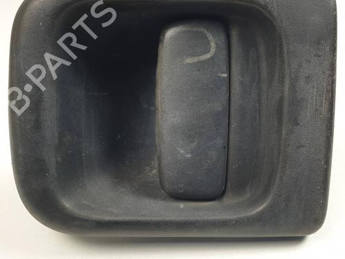 Poignée extérieure avant gauche Poignée extérieure avant gauche RENAULT MASTER II Bus (JD) 2.5 dCi (JD01, JD02, JD11, JD12, JD1W) (120 hp) 34513349 34513349