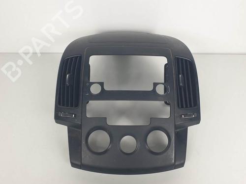 Used Air vent Air vent HYUNDAI i30 Estate (FD) 1.4 (109 hp) 12858932 12858932