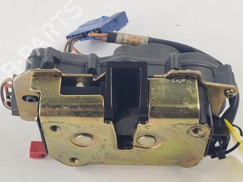 Used Tailgate lock CHRYSLER VOYAGER IV (RG, RS) 2.8 CRD (150 hp) 18094378