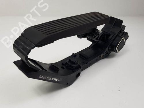 Used Pedal MERCEDES-BENZ E-CLASS (W211) E 280 (211.054) (231 hp) 11539087