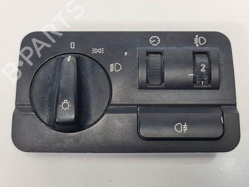 Used Headlight switch Headlight switch BMW 3 (E46) 318 d (116 hp) 6860772 6860772