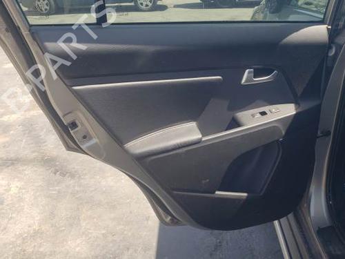 Engine control unit (ECU) KIA SPORTAGE III (SL) 2.0 CRDi AWD | BP28106456M57 