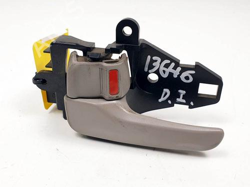 Used Front left interior door handle MITSUBISHI GRANDIS (NA_W) 2.4 MIVEC (NA4W) (165 hp) 16474864