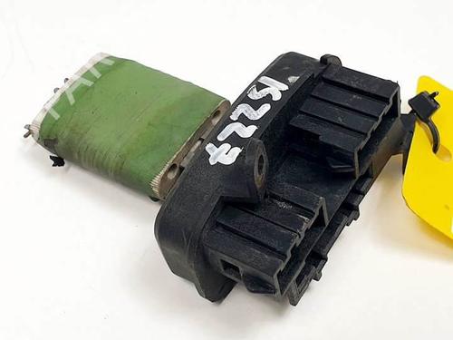Used Heater resistor MERCEDES-BENZ SPRINTER 2-t Van (B901, B902) 208 CDI (901.661, 901.662, 902.661, 902.662) (82 hp) 19672514
