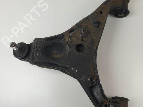 Used Right front suspension arm MERCEDES-BENZ SPRINTER 3,5-t Van (B906) 311 CDI (906.631, 906.633, 906.635, 906.637) (109 hp) 24930054