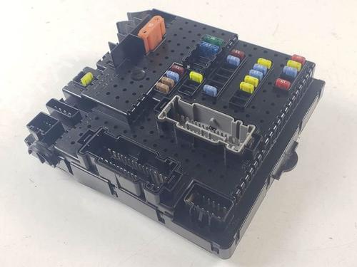 Used Fuse box Fuse box VOLVO V70 II (285) 2.4 (140 hp) 18889560 18889560