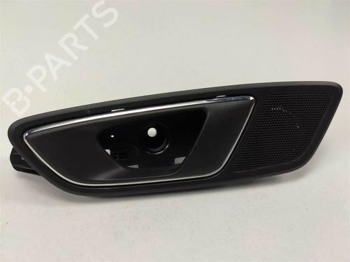 Used Rear left interior door handle Rear left interior door handle 9769499 9769499