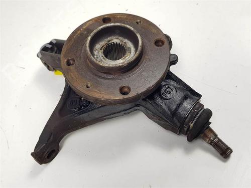 Used Right front steering knuckle Right front steering knuckle CITROËN C4 I (LC_) 1.6 HDi (109 hp) 10779390 10779390