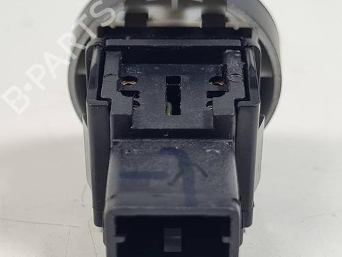 Warning switch NISSAN JUKE (F15) 1.2 DIG-T | BP29321766I22 