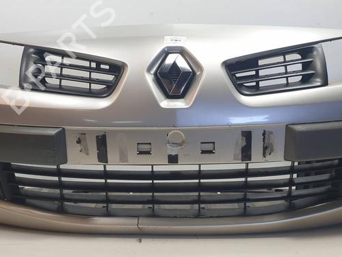 Used Front bumper RENAULT MEGANE II Coupé-Cabriolet (EM0/1_) 1.6 16V (112 hp) 29763186