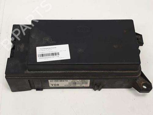 Fuse box KIA SORENTO I (JC) 2.5 CRDi 4WD | BP6848424E1 