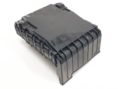 Used Fuse box VW PASSAT B6 (3C2) 1.9 TDI (105 hp) 16425800
