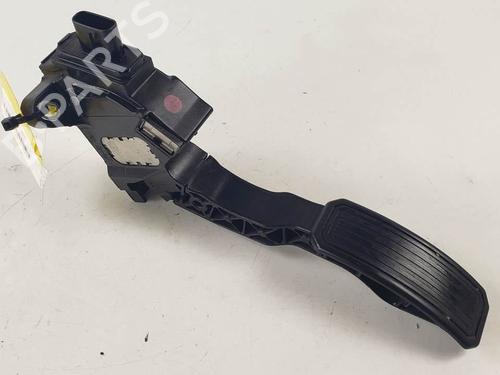 Used Pedal Pedal TOYOTA AURIS (_E18_) 1.6 (ZRE181_, ZRE185_, ZRE185R, ZRE181R) (132 hp) 18072688 18072688