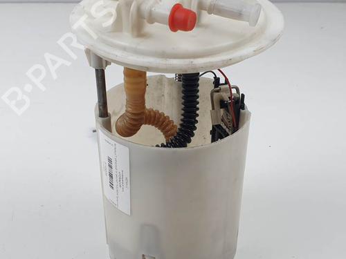 Used Fuel pump RENAULT MEGANE III Grandtour (KZ0/1) 1.9 dCi (KZ0J, KZ0N, KZ1S) (131 hp) 27885547