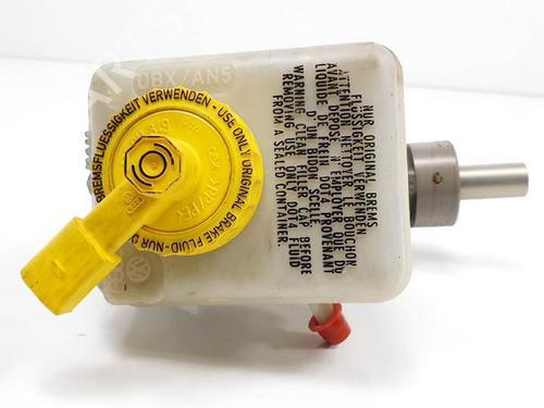 Brake master cylinder SEAT TOLEDO II (1M2) 1.9 TDI | BP16690058M77 