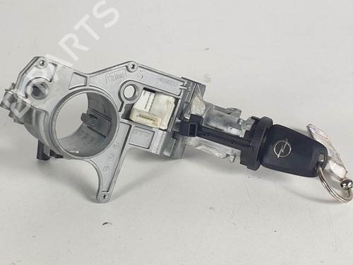 Used Electronic module Electronic module OPEL ZAFIRA / ZAFIRA FAMILY B (A05) 1.9 CDTI (M75) (120 hp) 13956385 13956385