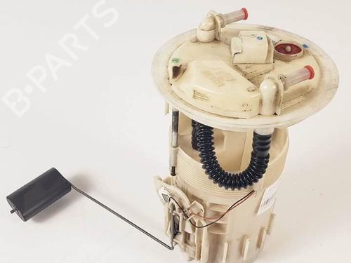 Used Fuel pump RENAULT LAGUNA III (BT0/1) 2.0 dCi (BT07, BT0J, BT14, BT1A, BT1S) (131 hp) 18029117