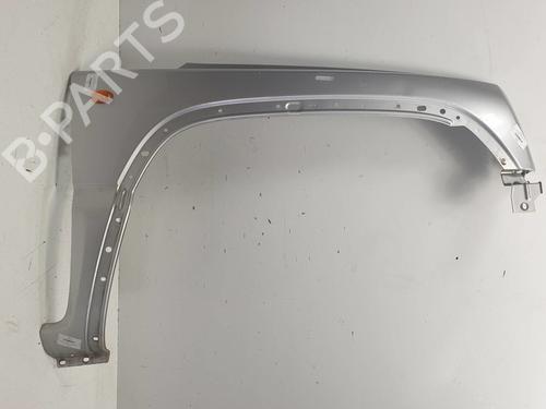 Used Right front fenders Right front fenders 37484325 37484325